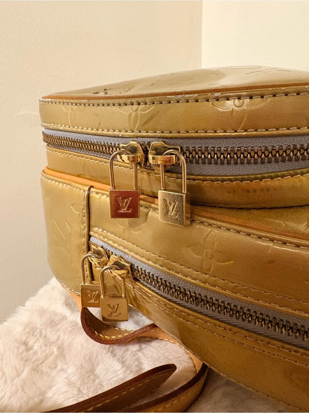 Louis Vuitton Monogram Vernis Murray Backpack